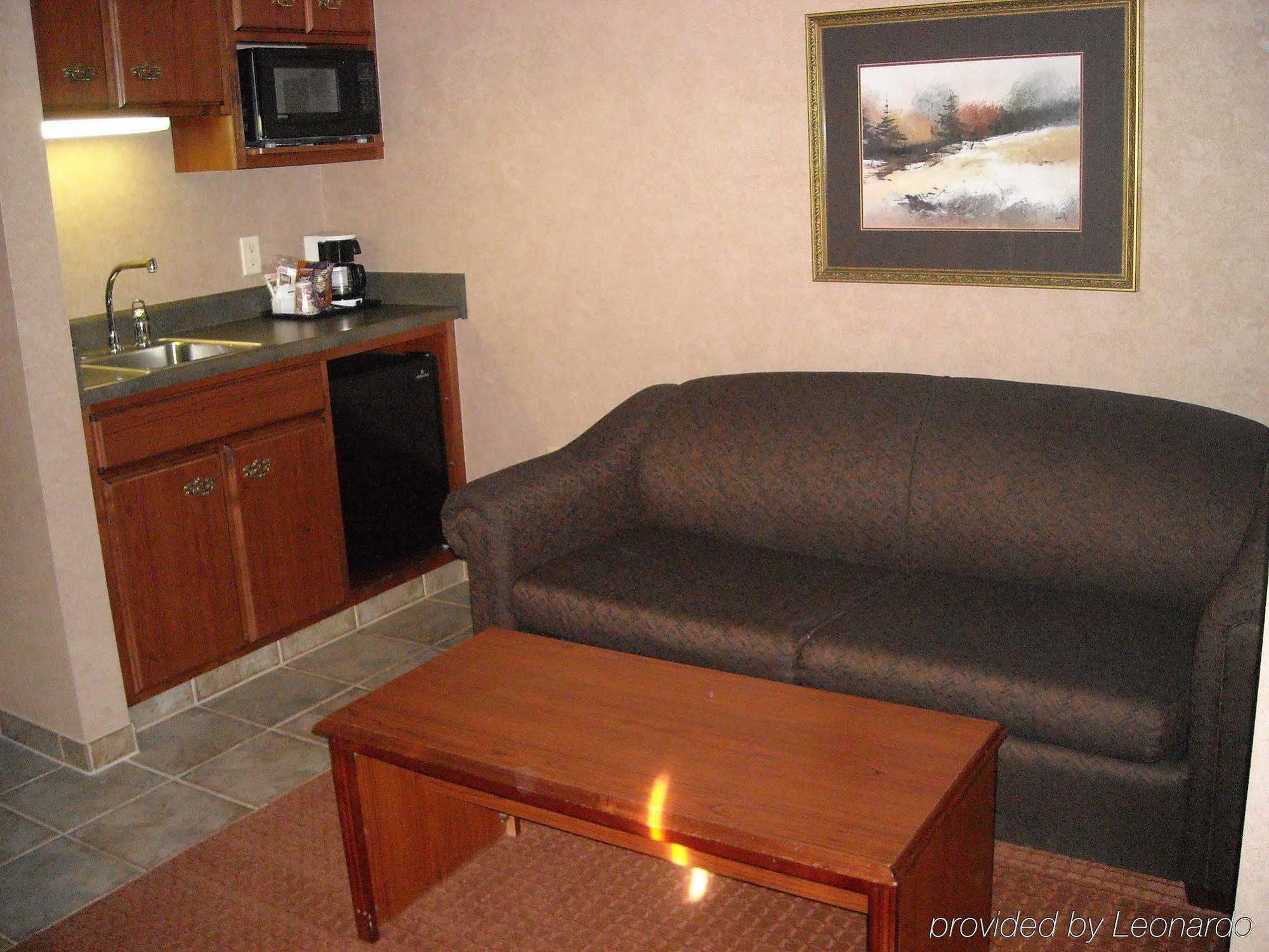 Holiday Inn Express Hotel & Suites Deadwood-Gold Dust Casino, An Ihg Hotel Room photo